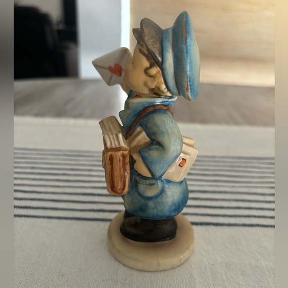 🌿💕 M.I. Hummel Goebel #119 Postman - Picture 4 of 8